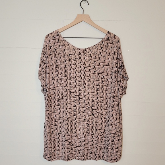 Mossimo | Scoop Neck Tee - Picture 3 of 5